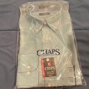 Chaps wrinkle free stain release button up long sleeve